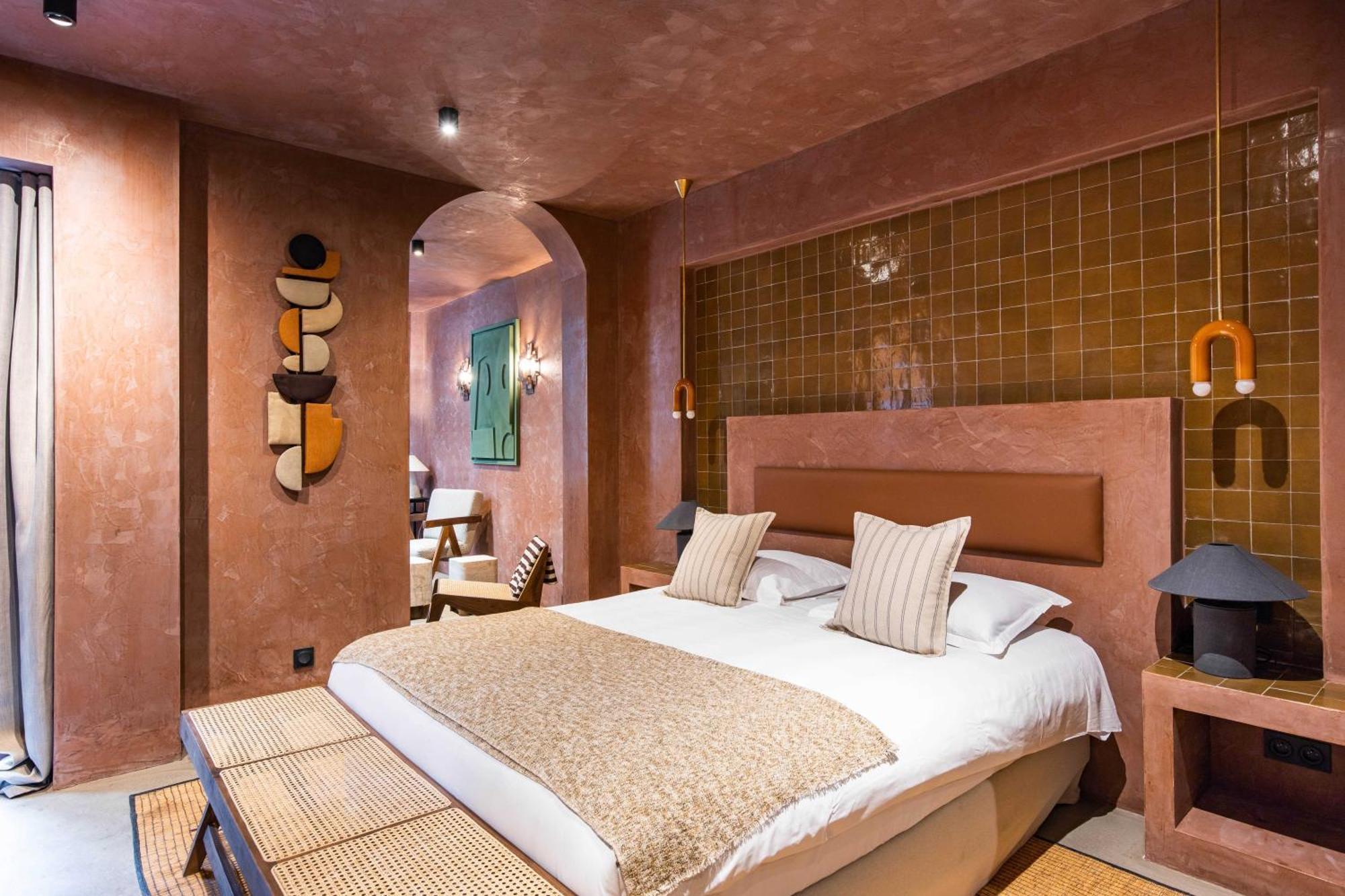Exceptional Duplex - 6br-12p - Montorgueil
